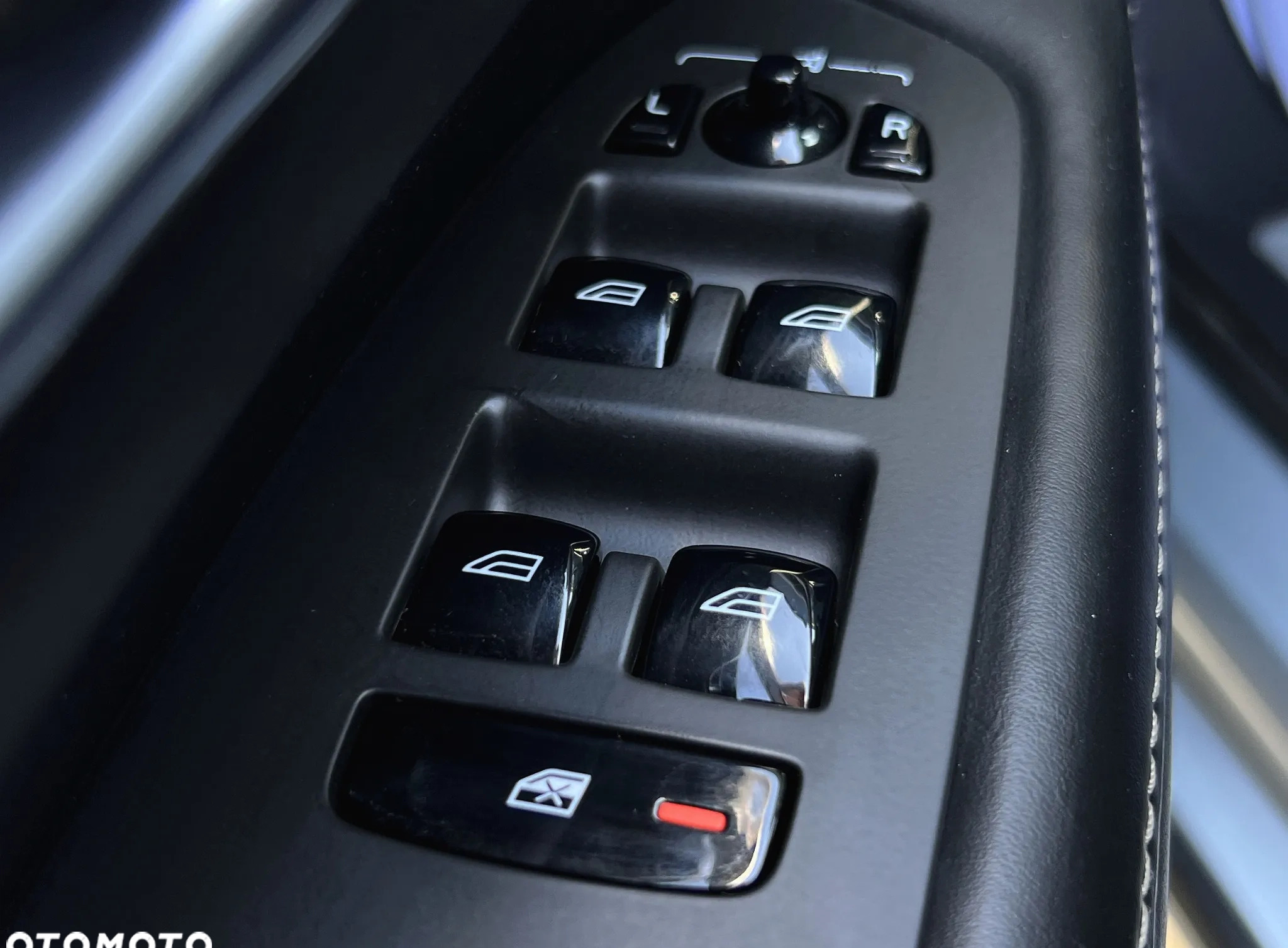 Volvo V90 cena 127900 przebieg: 94000, rok produkcji 2017 z Ośno Lubuskie małe 704